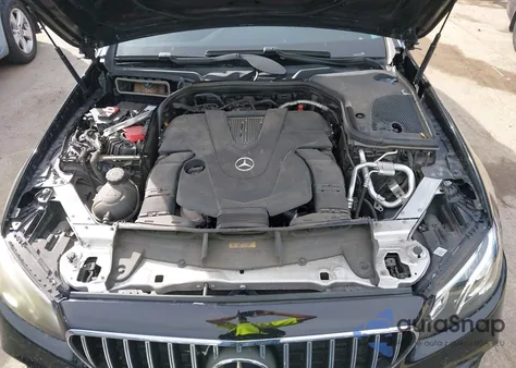 2020 Mercedes-Benz E 450 z USA, uszkodzony, nr VIN WDD1K6HB0LF121075